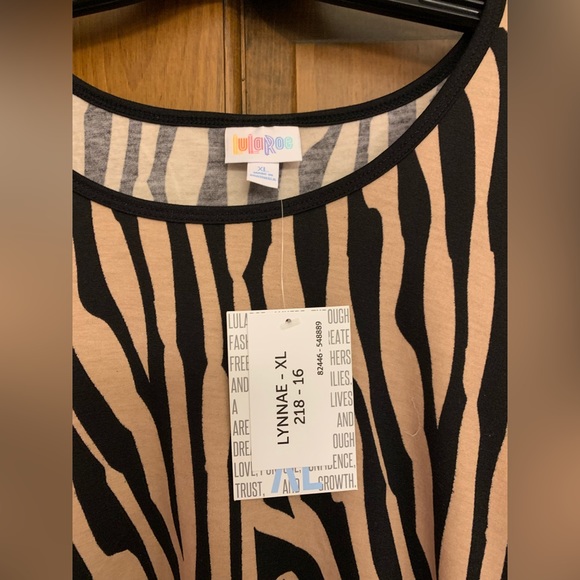 XL Tan and Black Zebra Print Long Sleeve Lynnae Shirt - Picture 5 of 6